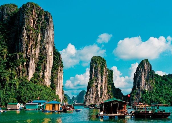 Vietnam Halong Bay.jpg - Vietnam - Meet the People Tours