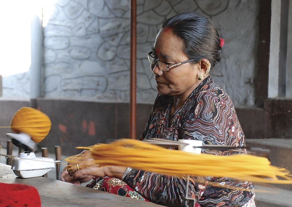 Spinning.jpg - Nepal - Meet the People Tours