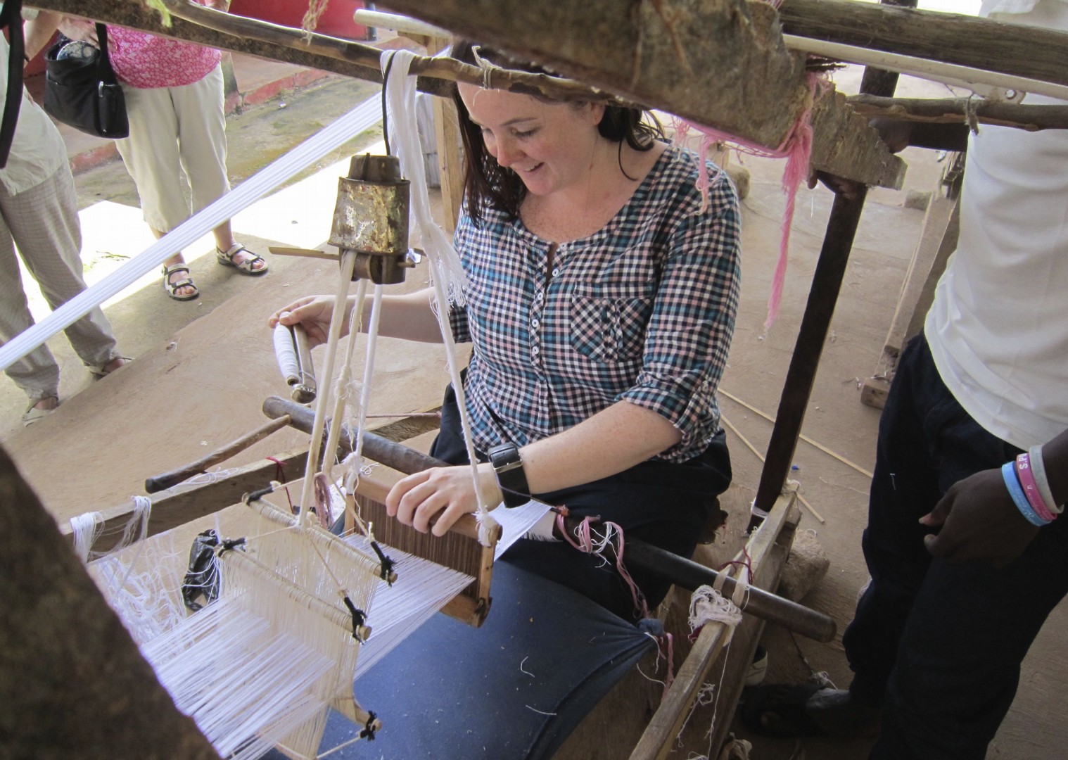 Kente Weaving - Ghana - Meet the People Tours