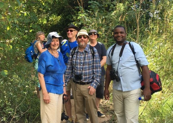 Walking at Chinteche - Malawi - Meet the People Tours