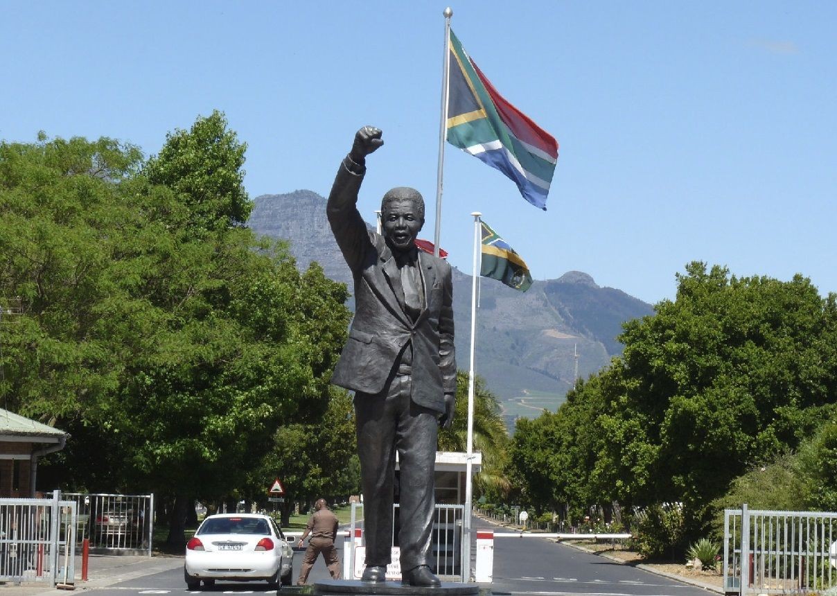 Mandela.jpg - South Africa - Meet the People Tours